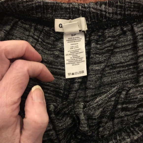 Garage Shorts - Picture 3 of 4